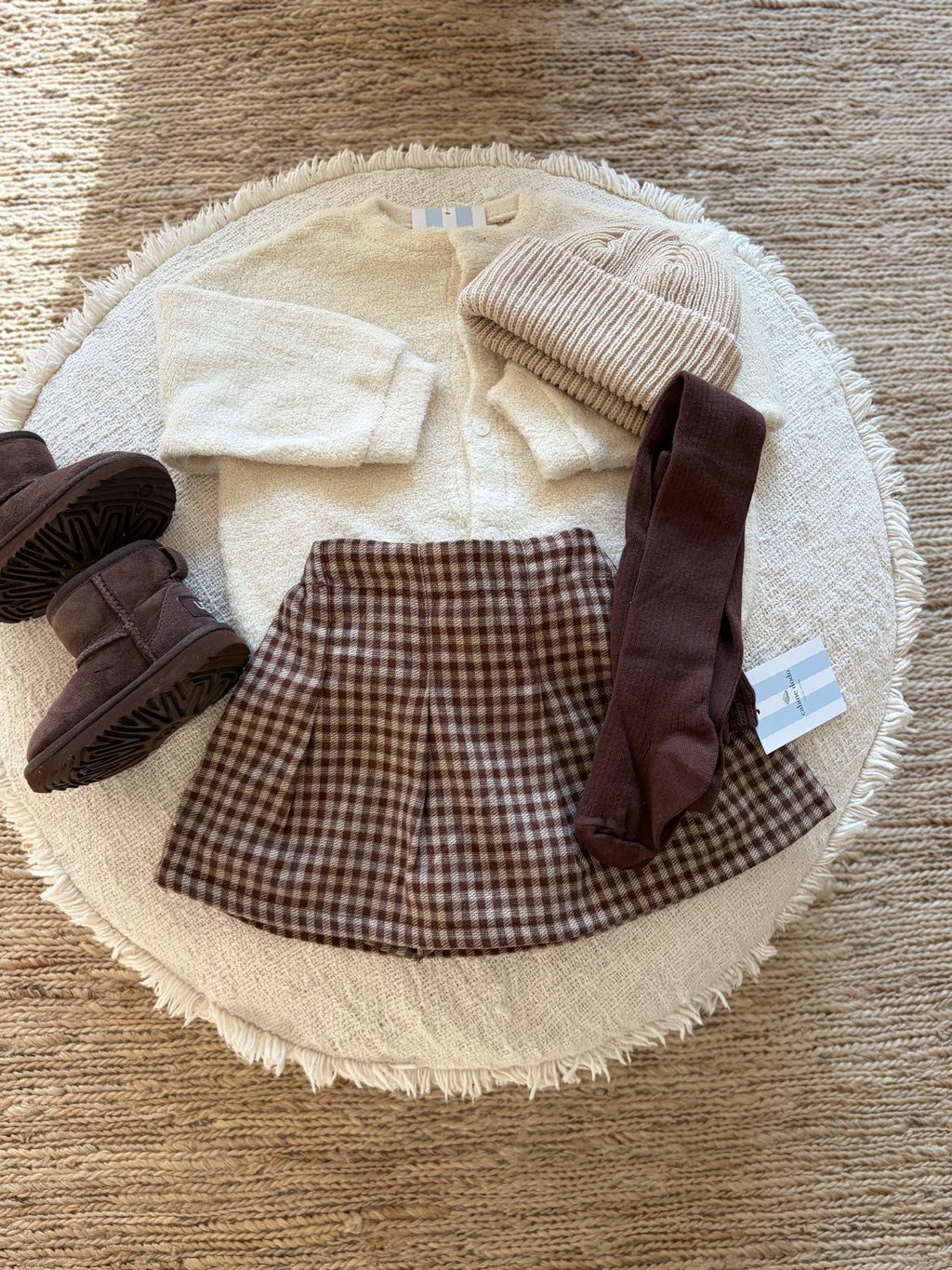 Brown tights