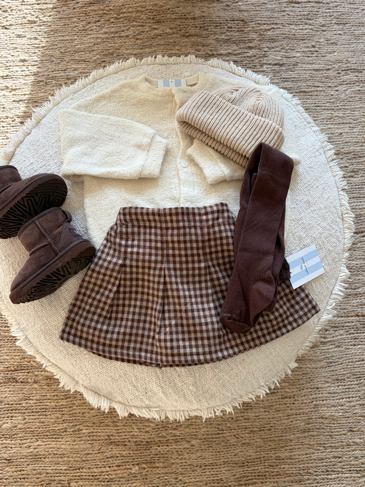Brown tights