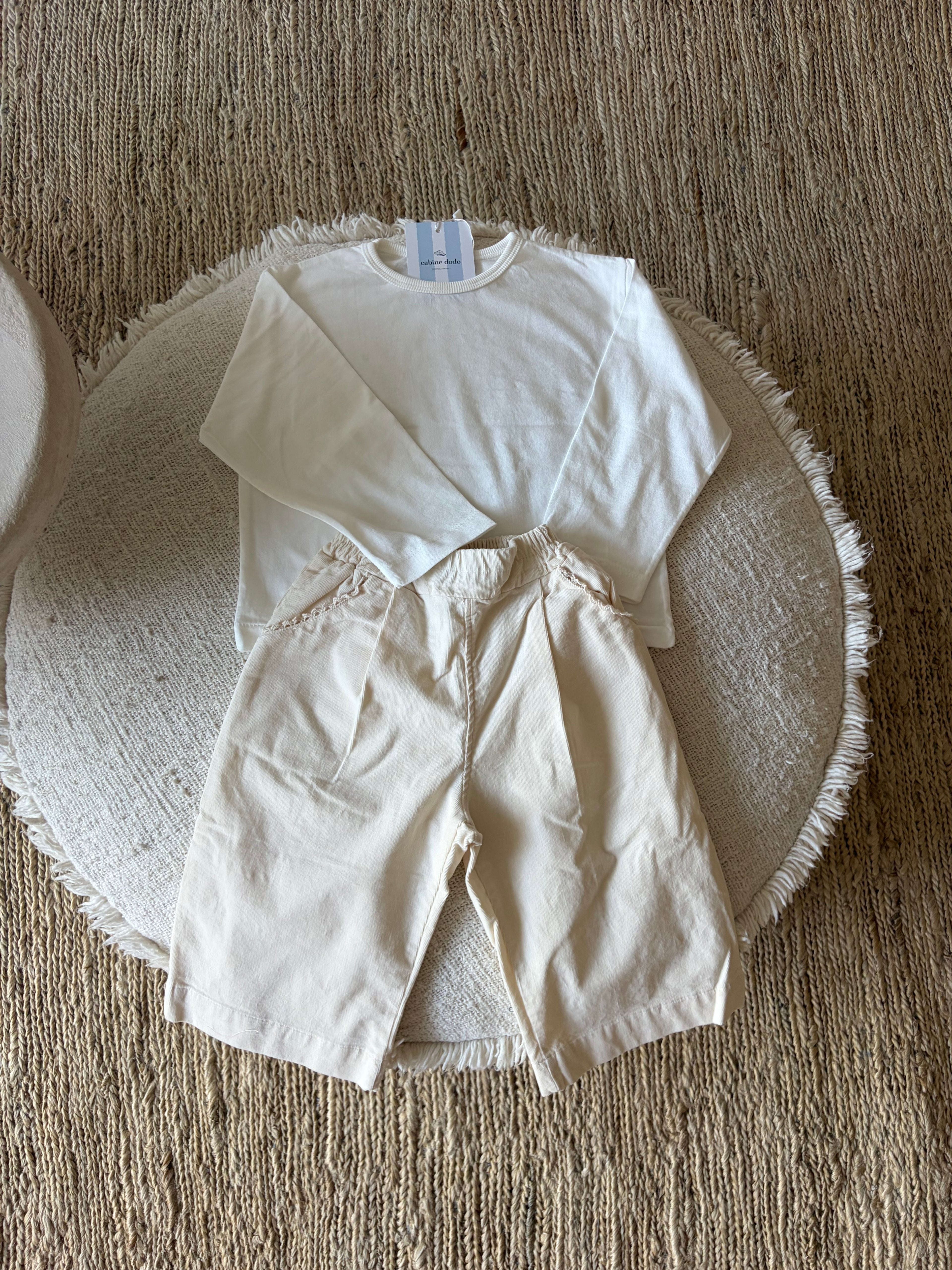 White longsleeve - light sweater