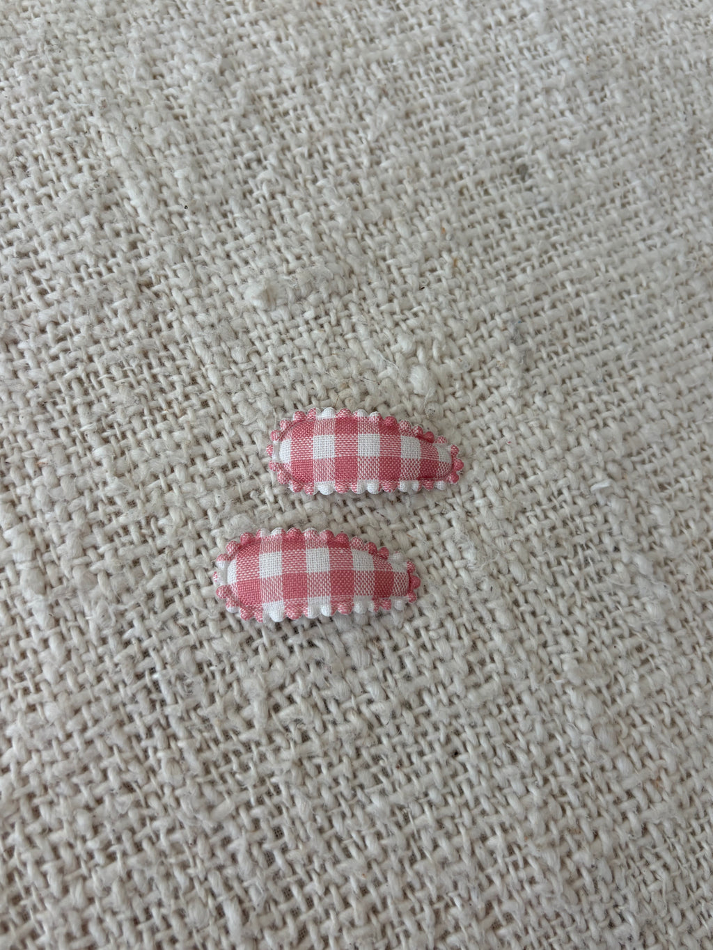 2 baby hairclips vichy pink