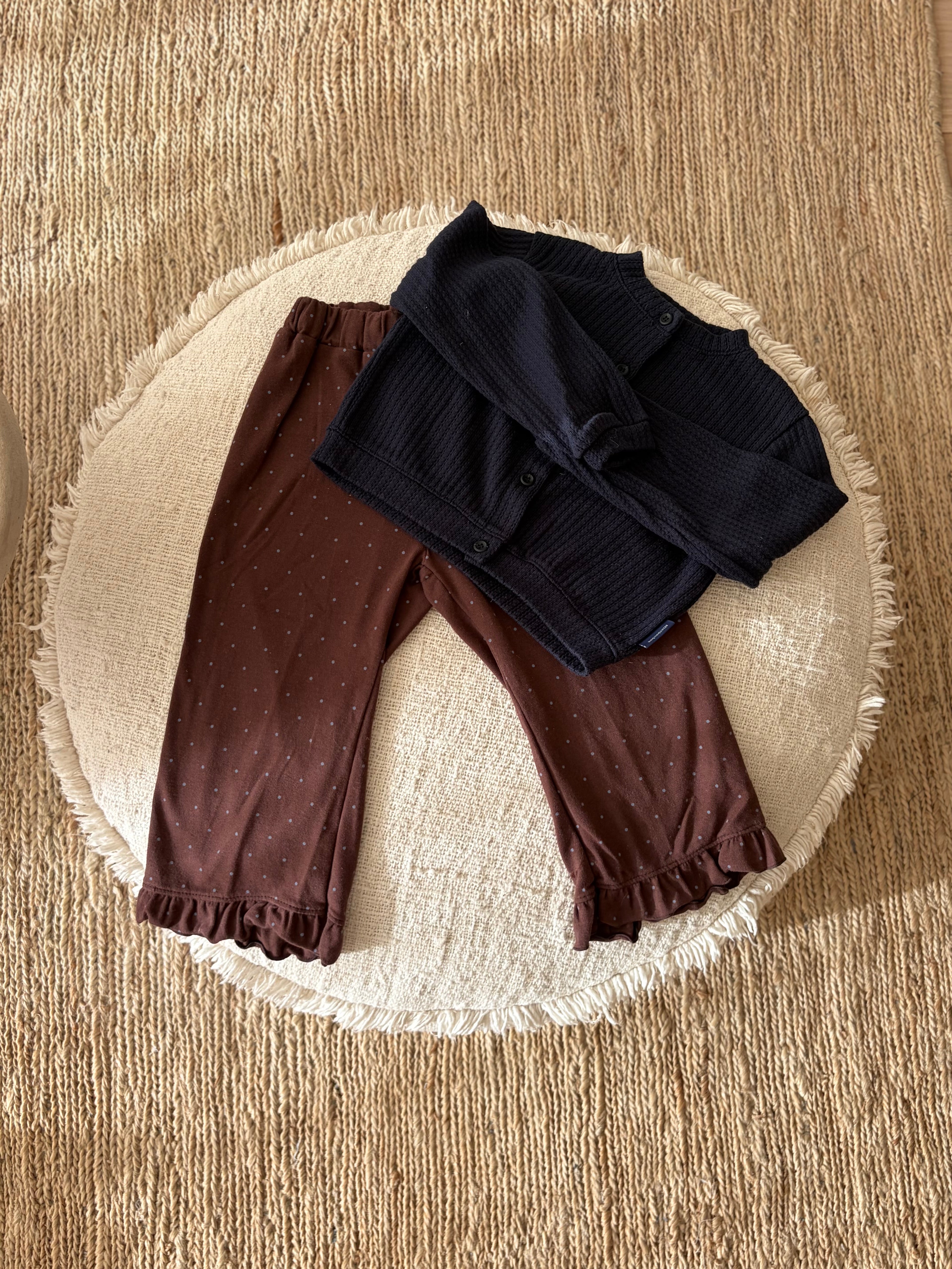 Dotted brown frill pants