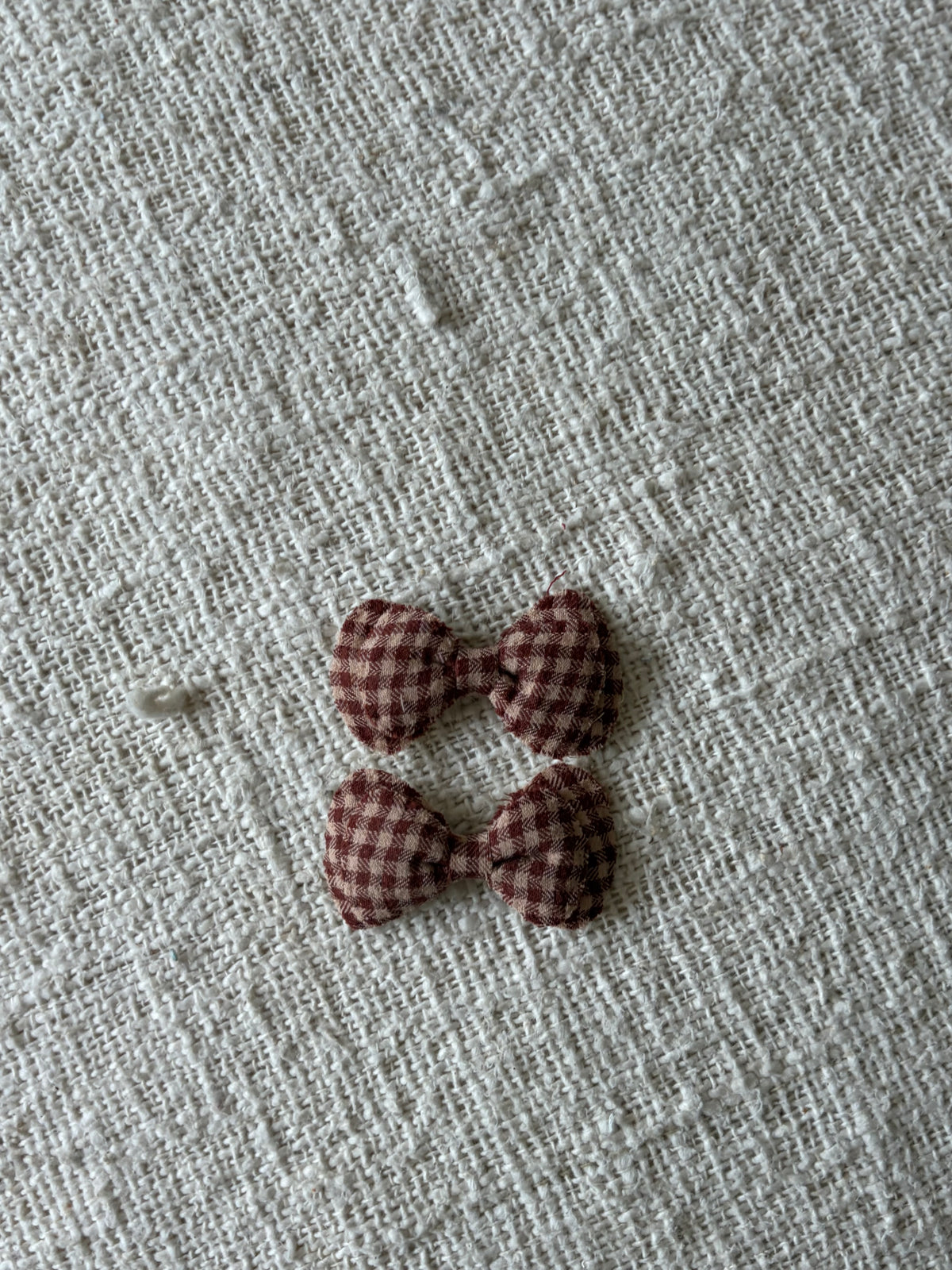 2 bow hair clips brown
