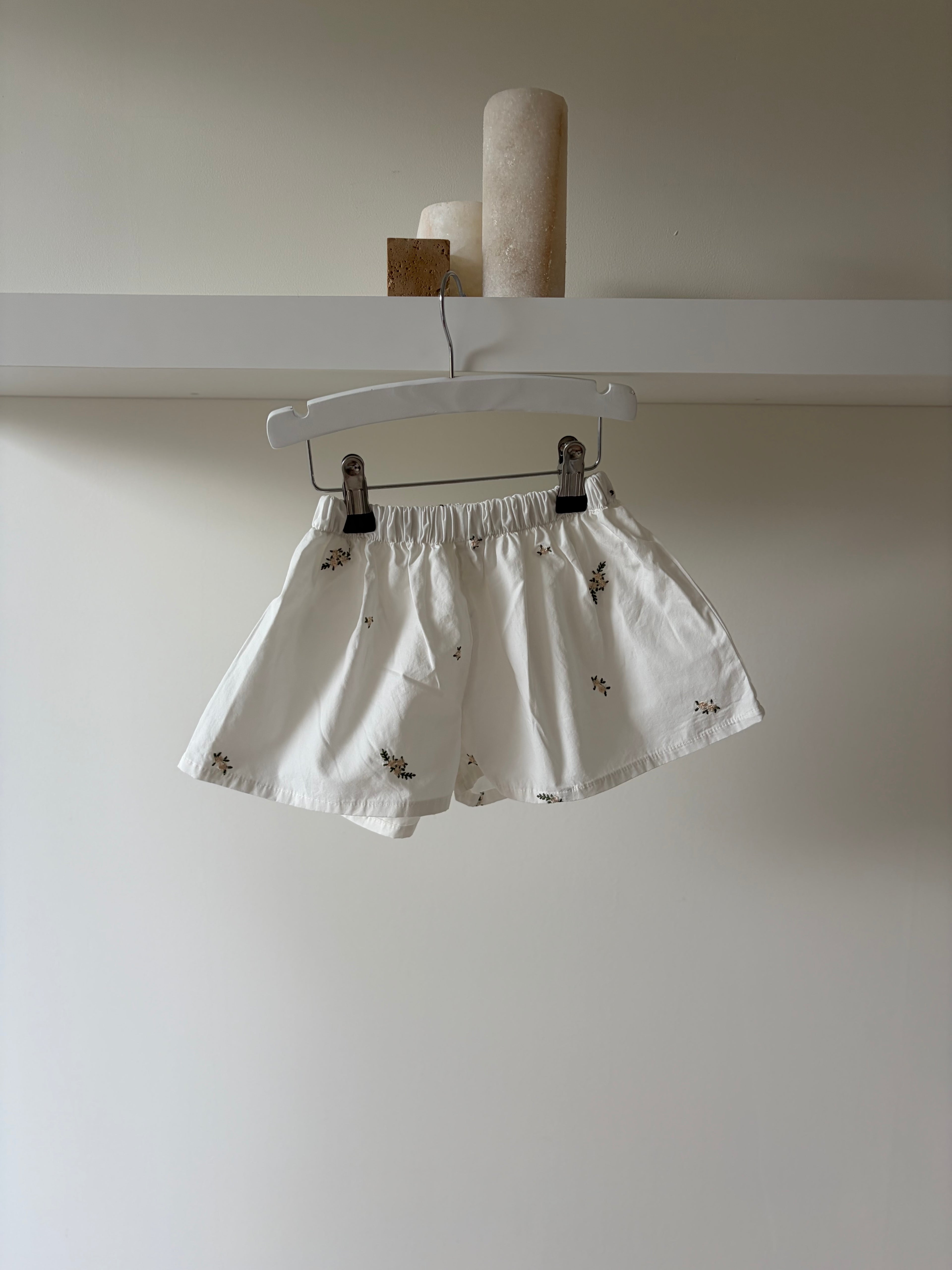 Colette flowy short - ivory