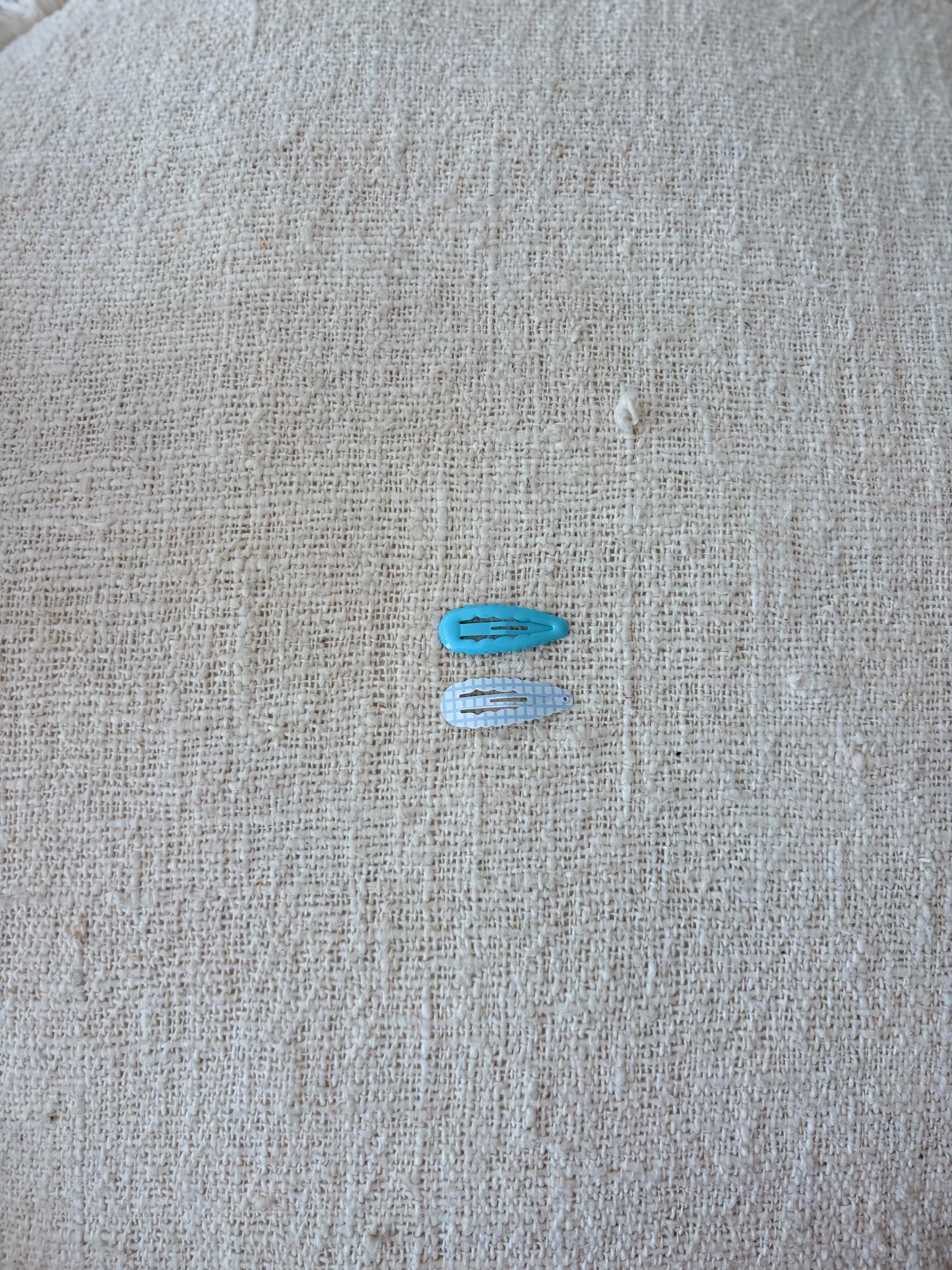 Blue & vichy 2 hairclips