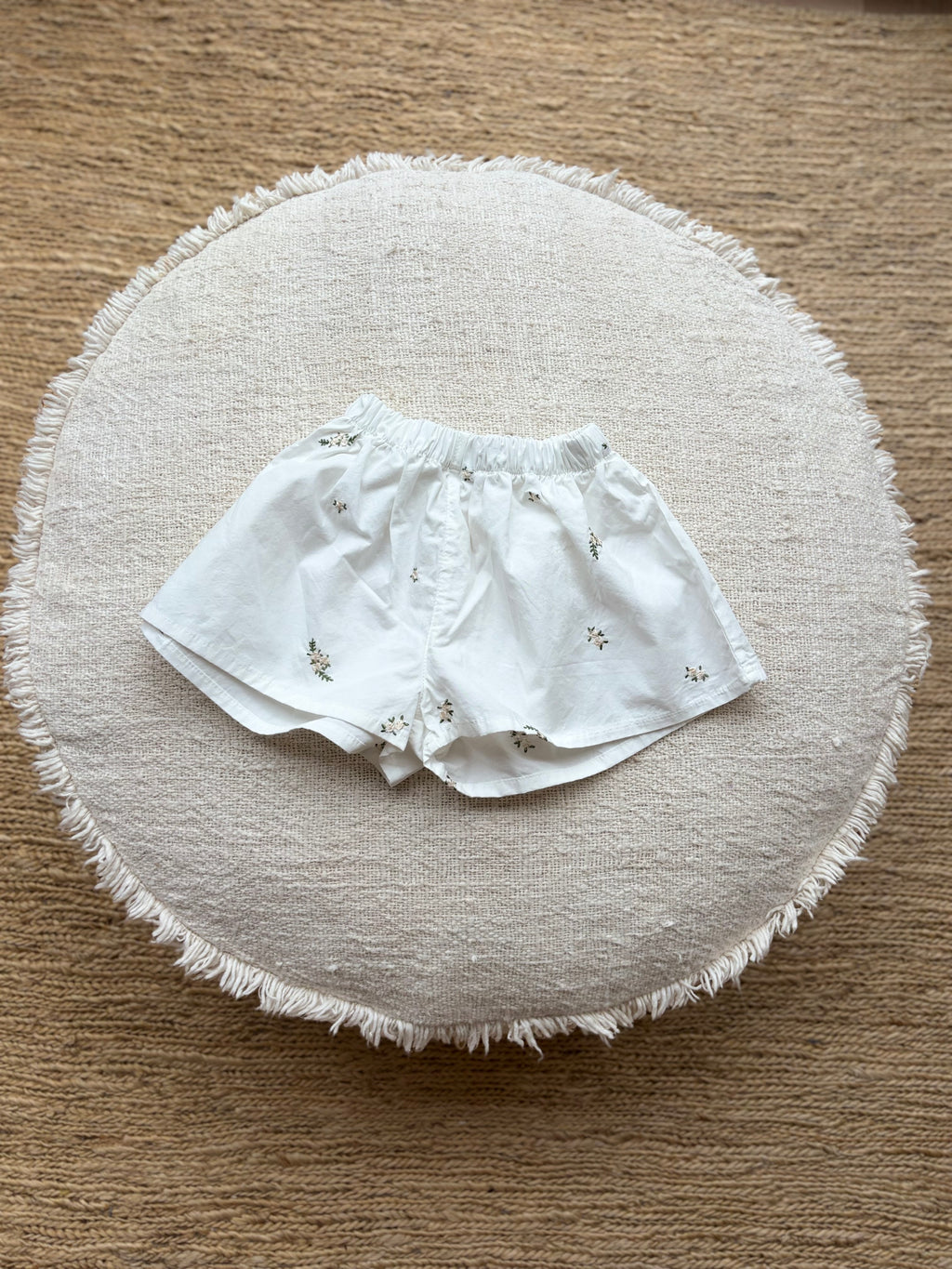 Colette flowy short - ivory