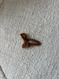 Bow pin