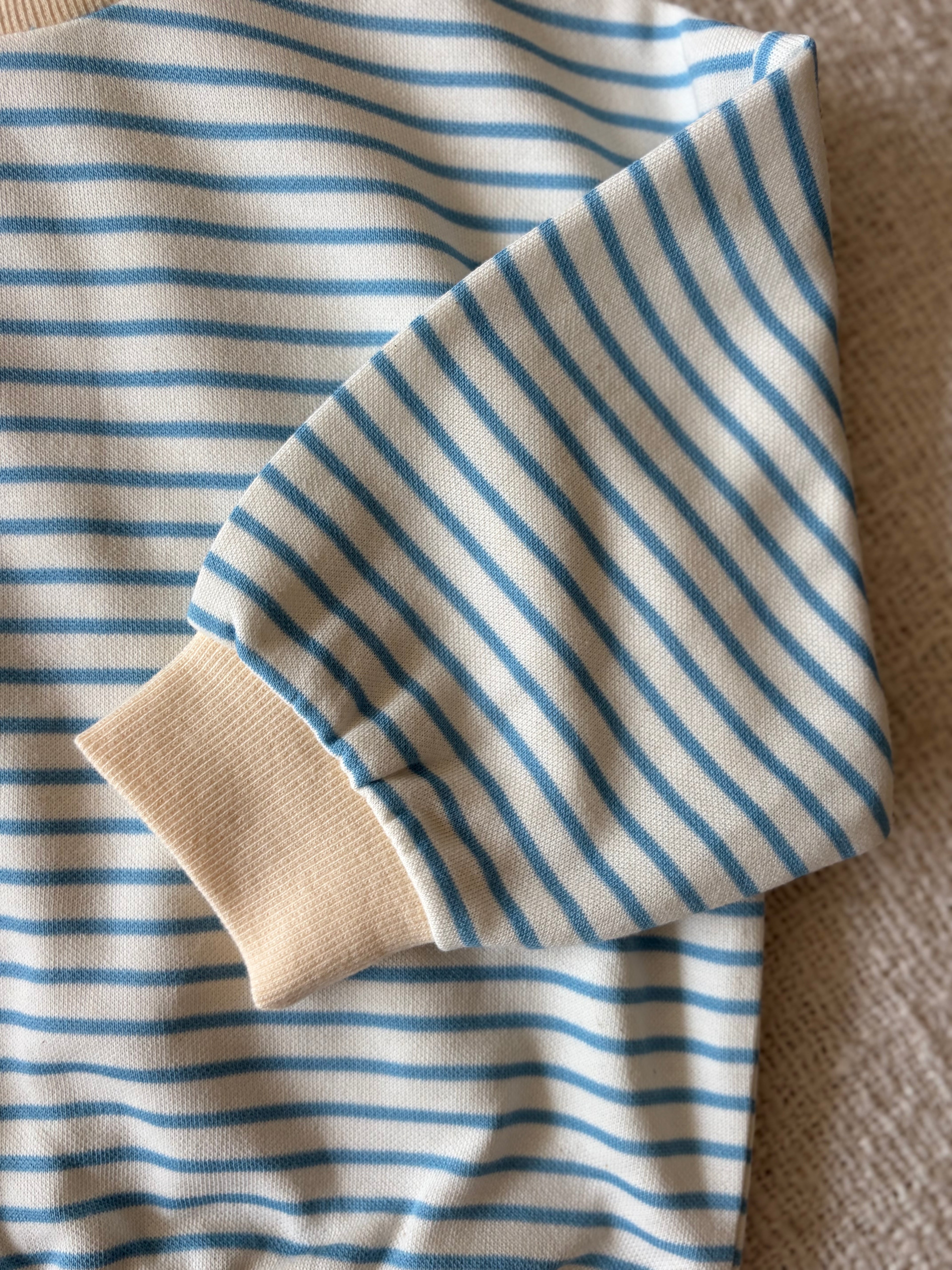 Oversize striped sweater - light blue