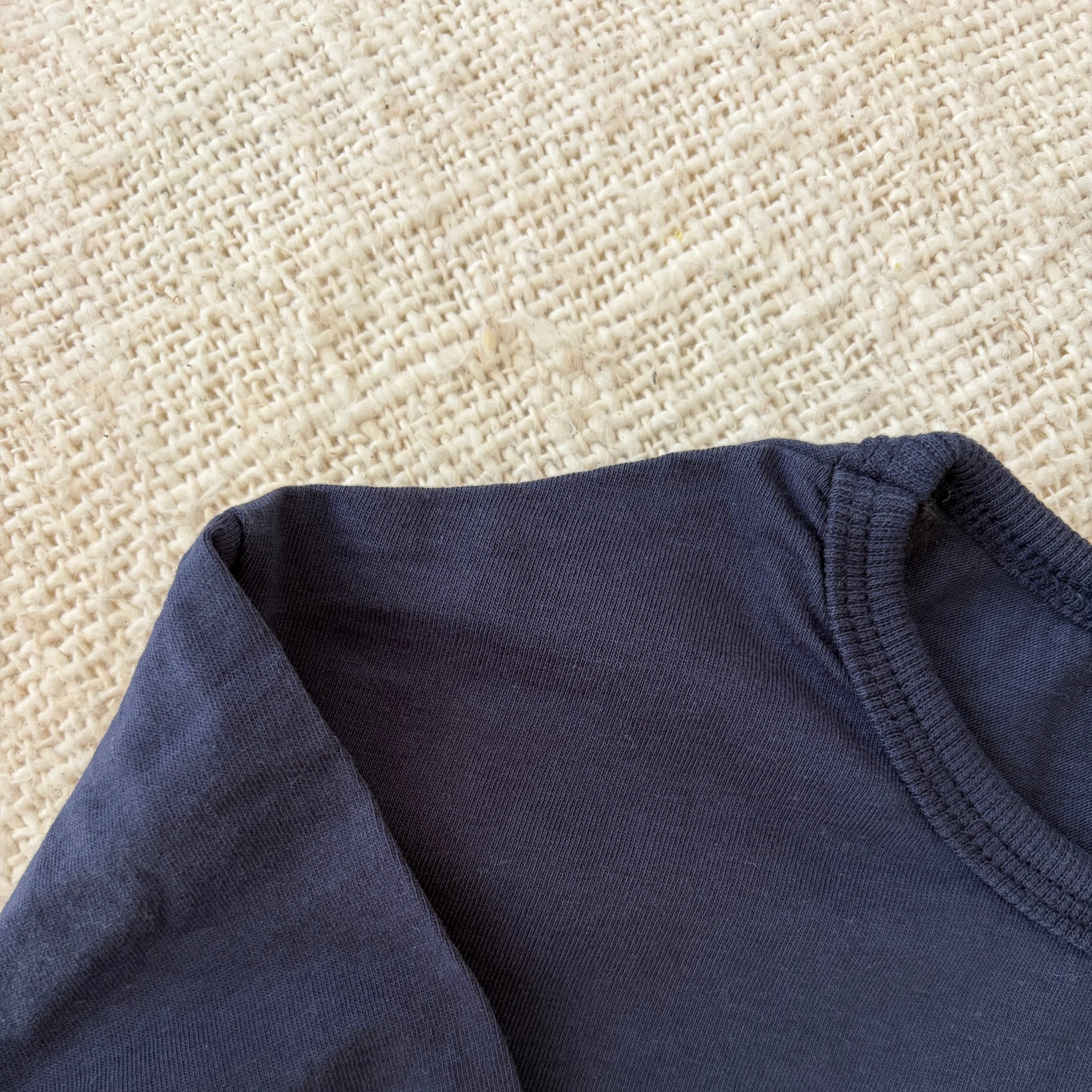 Navy blue longsleeve - light sweater