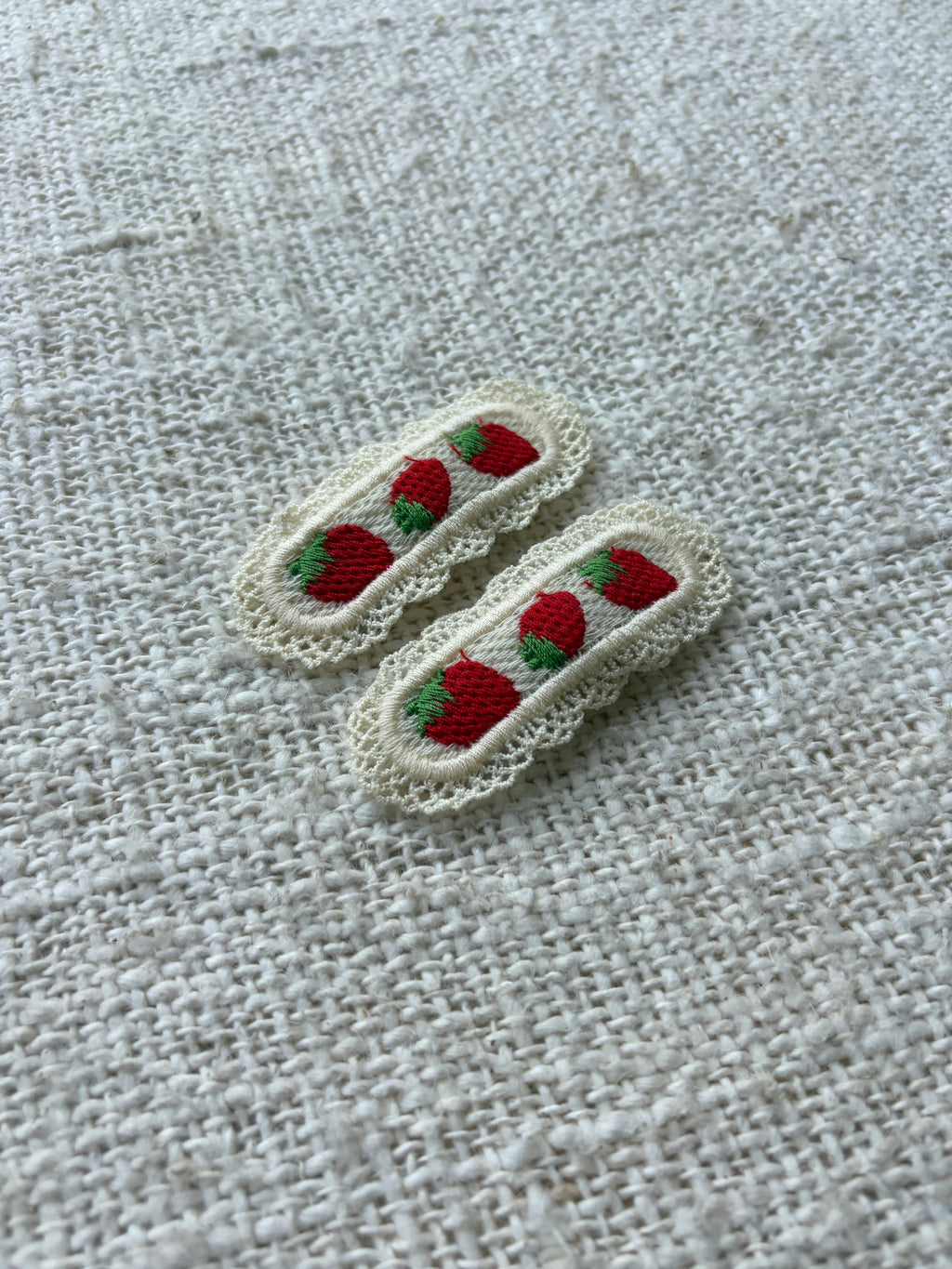 Strawberry girly 2 hair clips oval
