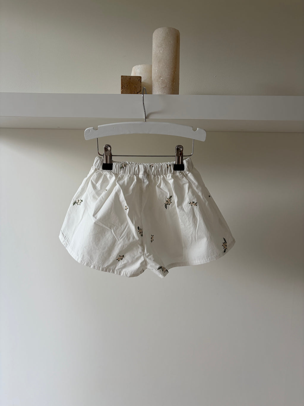 Colette flowy short - ivory