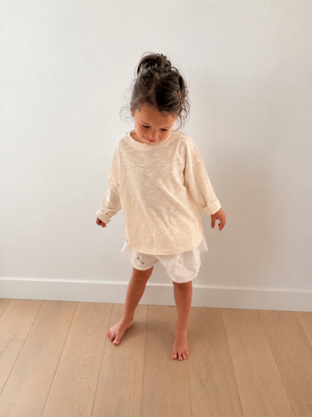 Cream longsleeve