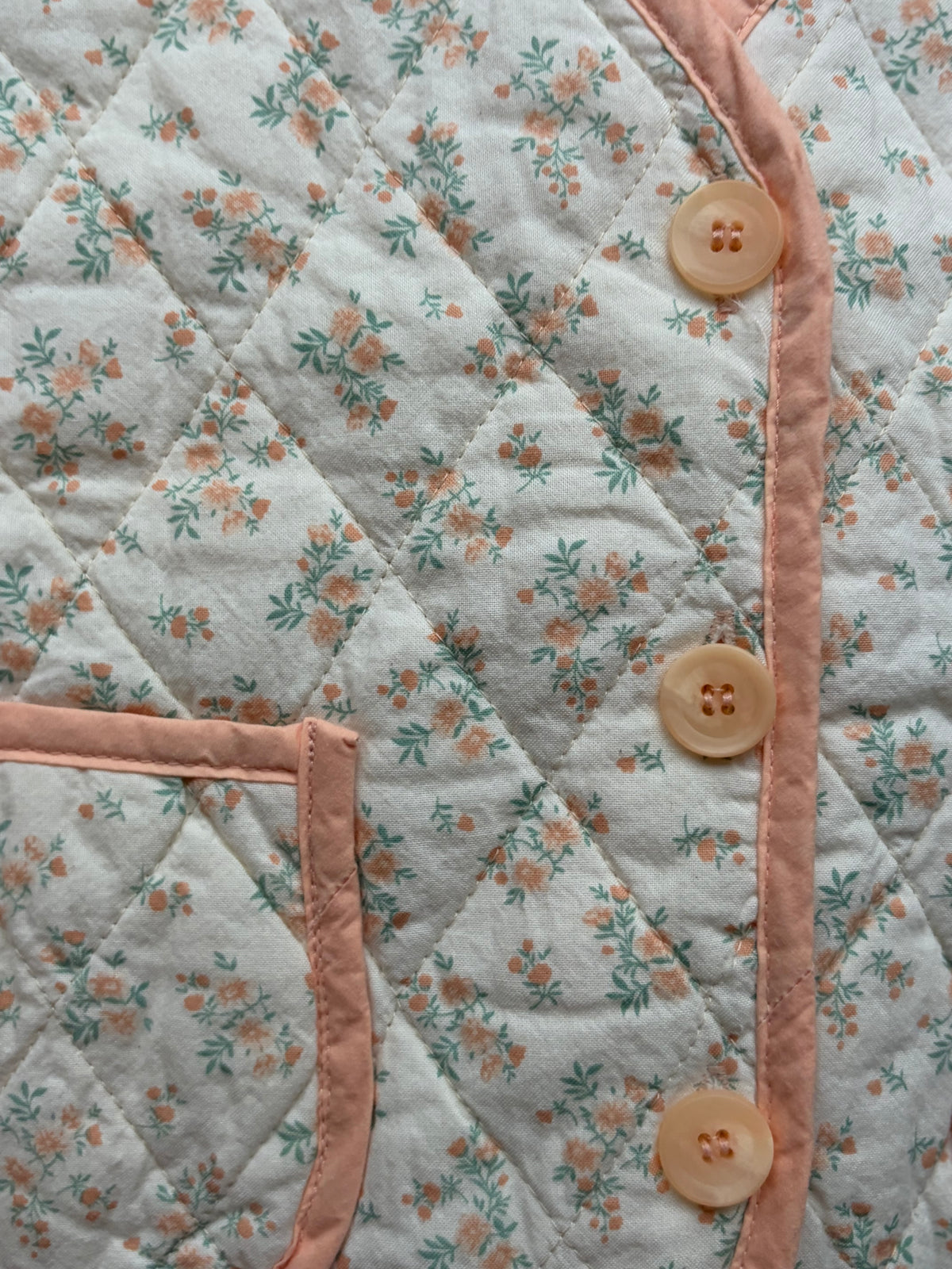 Flower bodywarmer