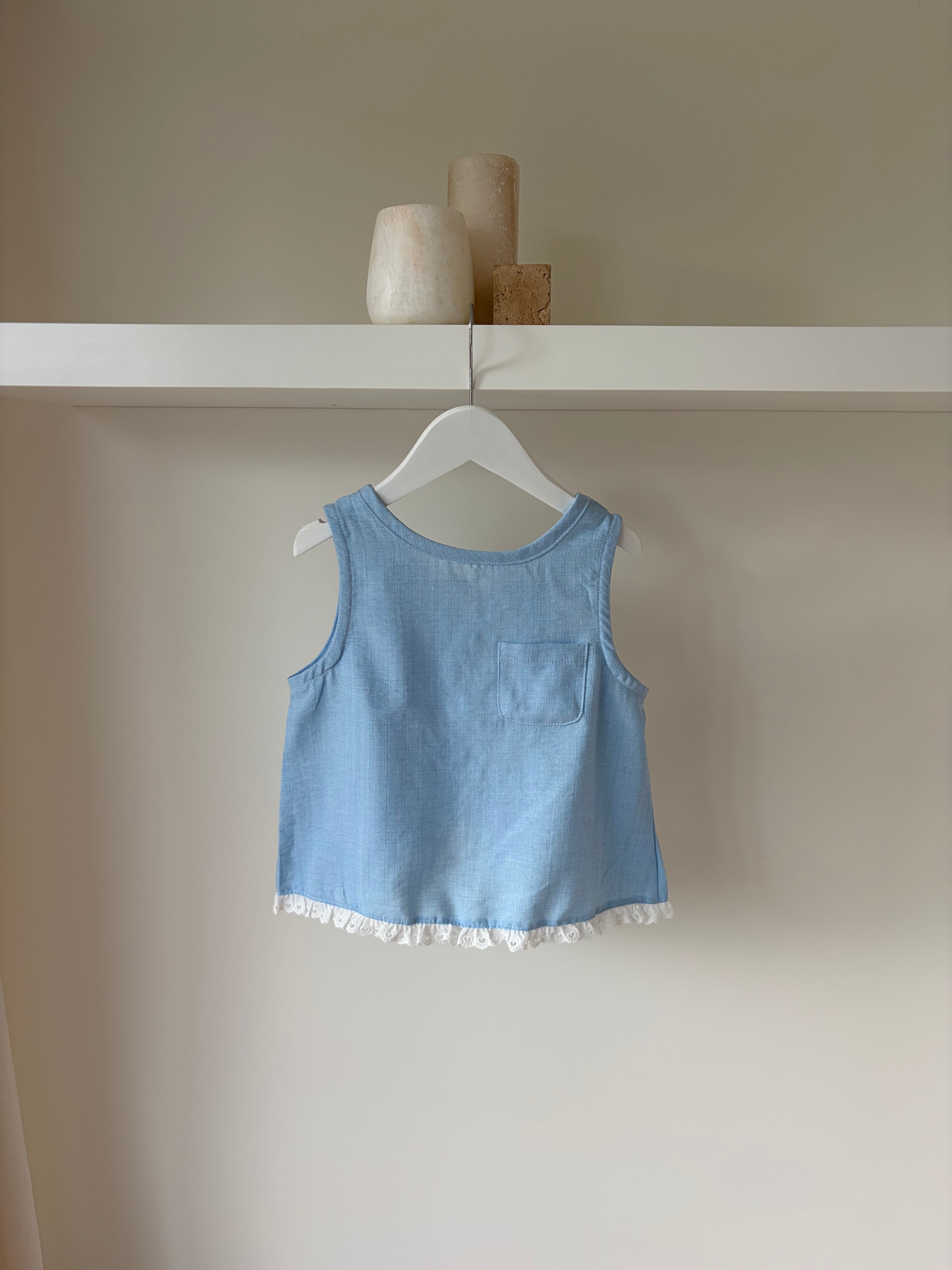 Louise split top Baby blue or Ivory