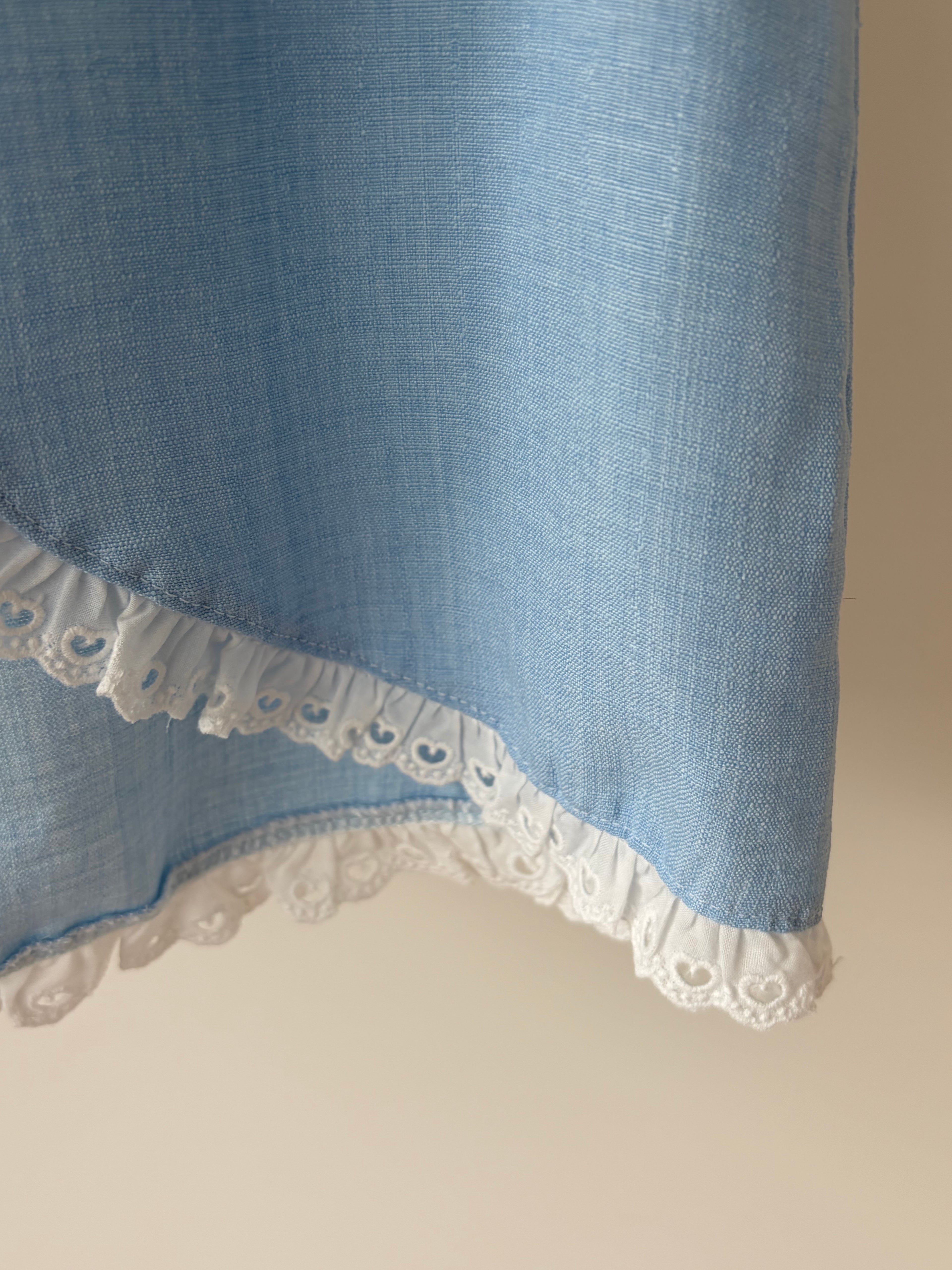 Louise split top Baby blue or Ivory