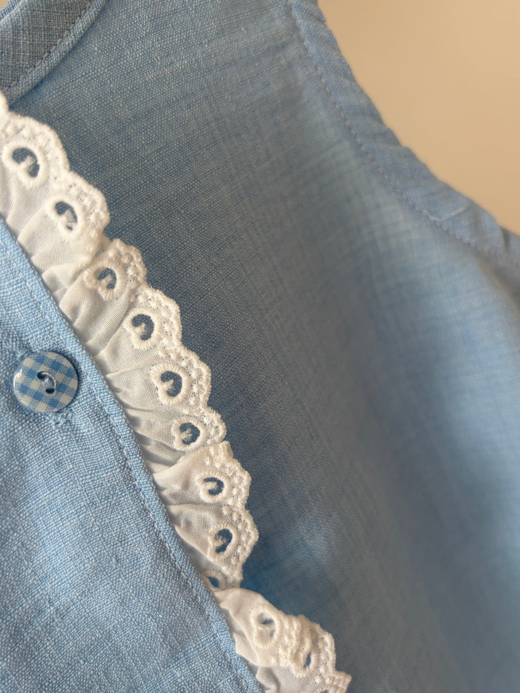 Louise split top Baby blue or Ivory