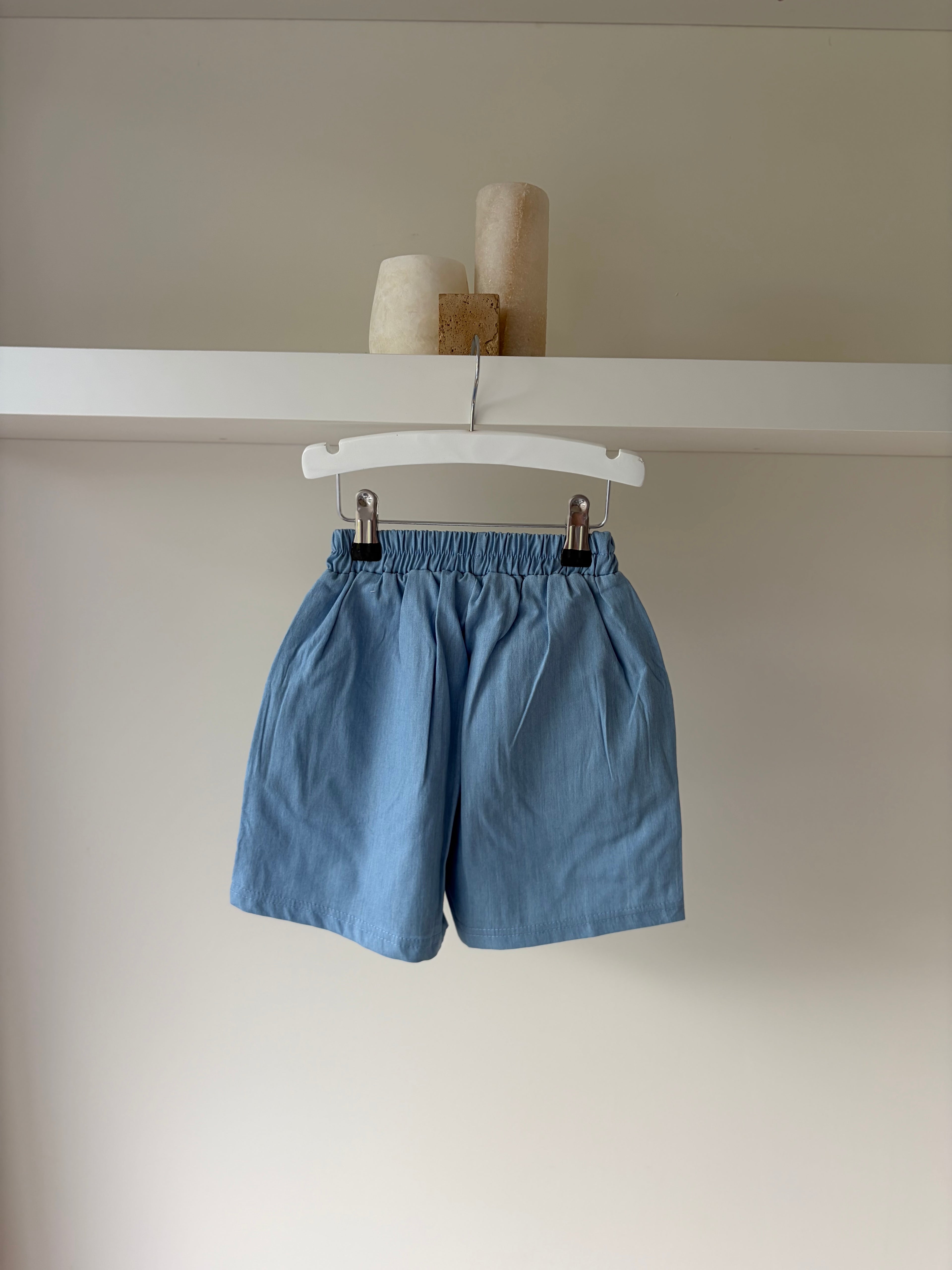 Light blue short with pockets