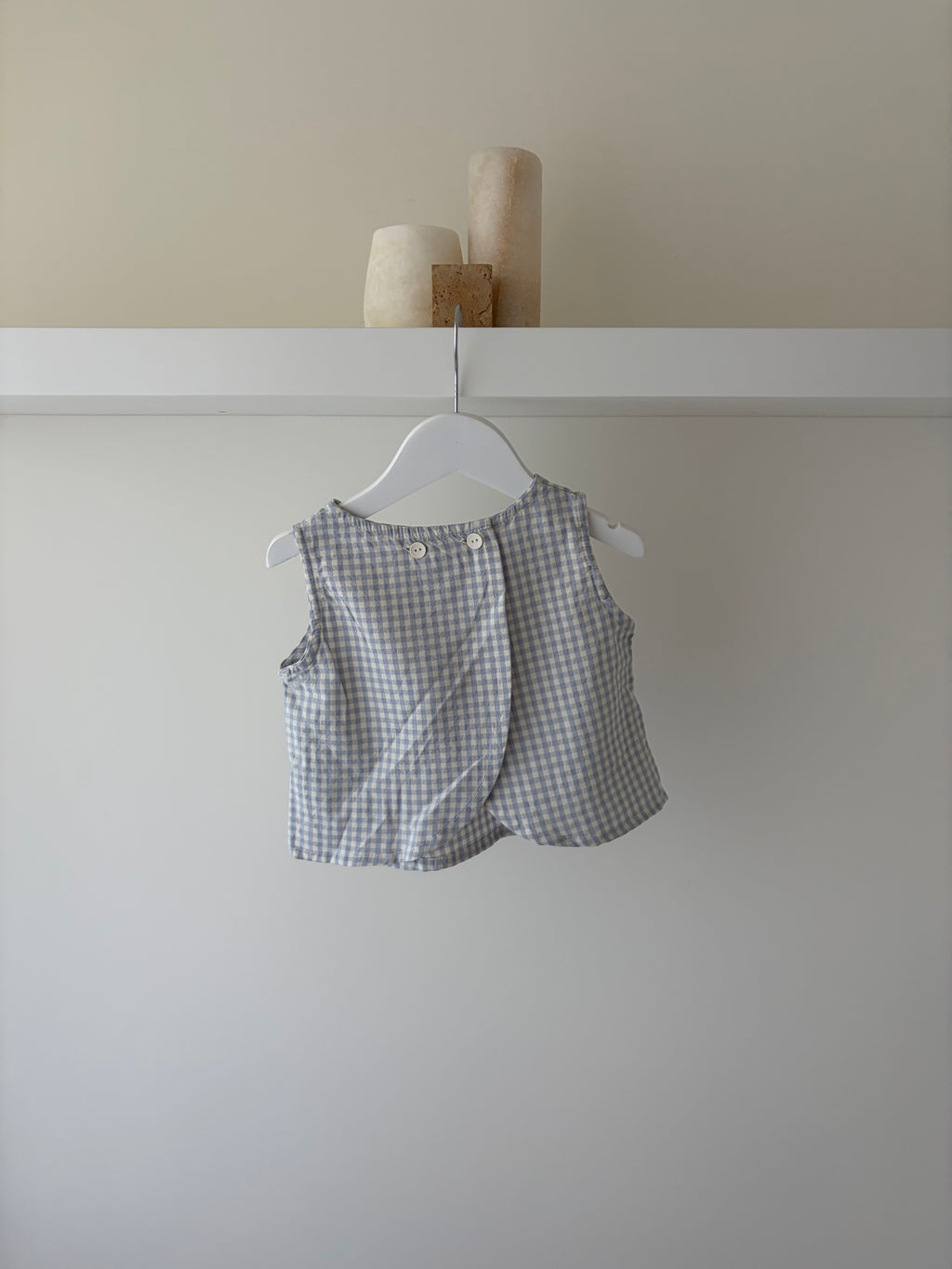 Louise check split top