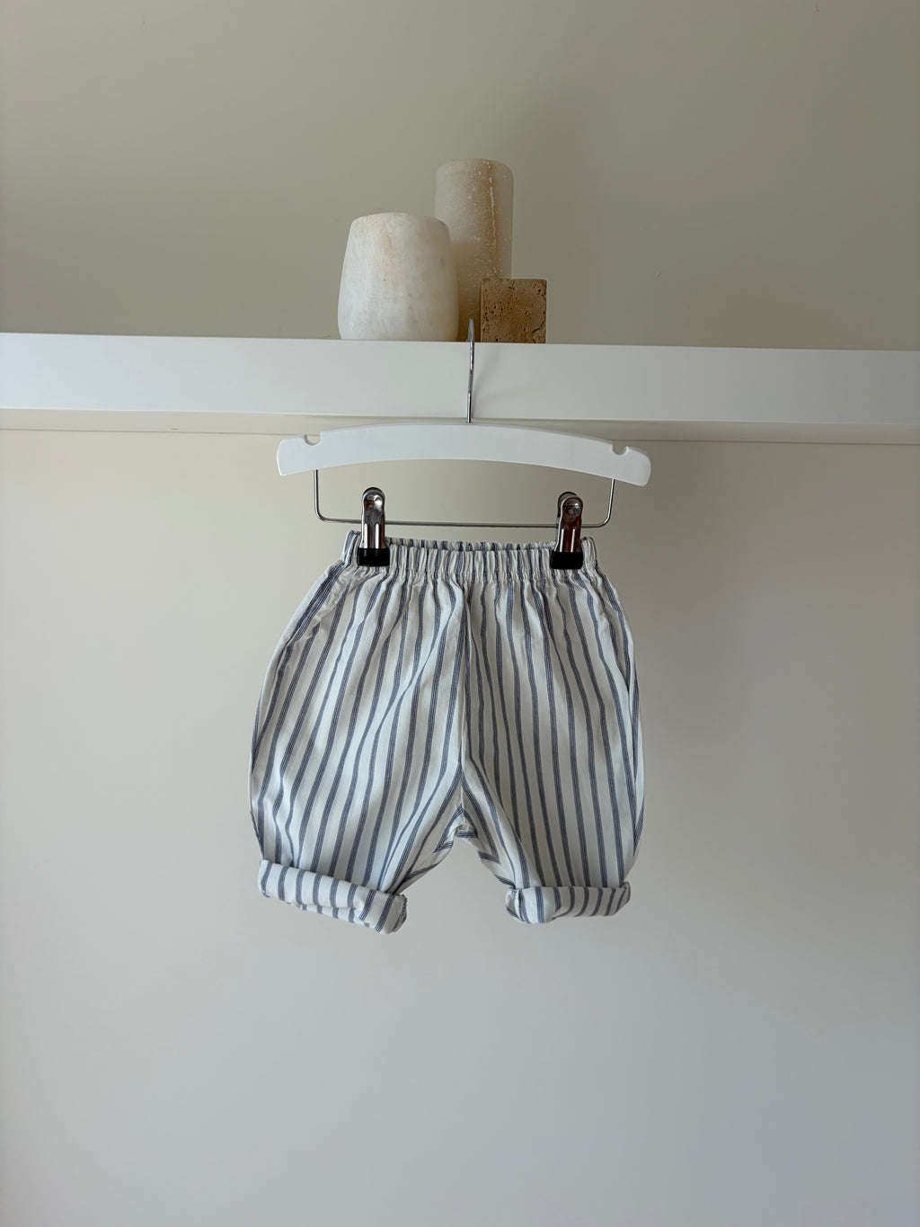 Striped pants - blue