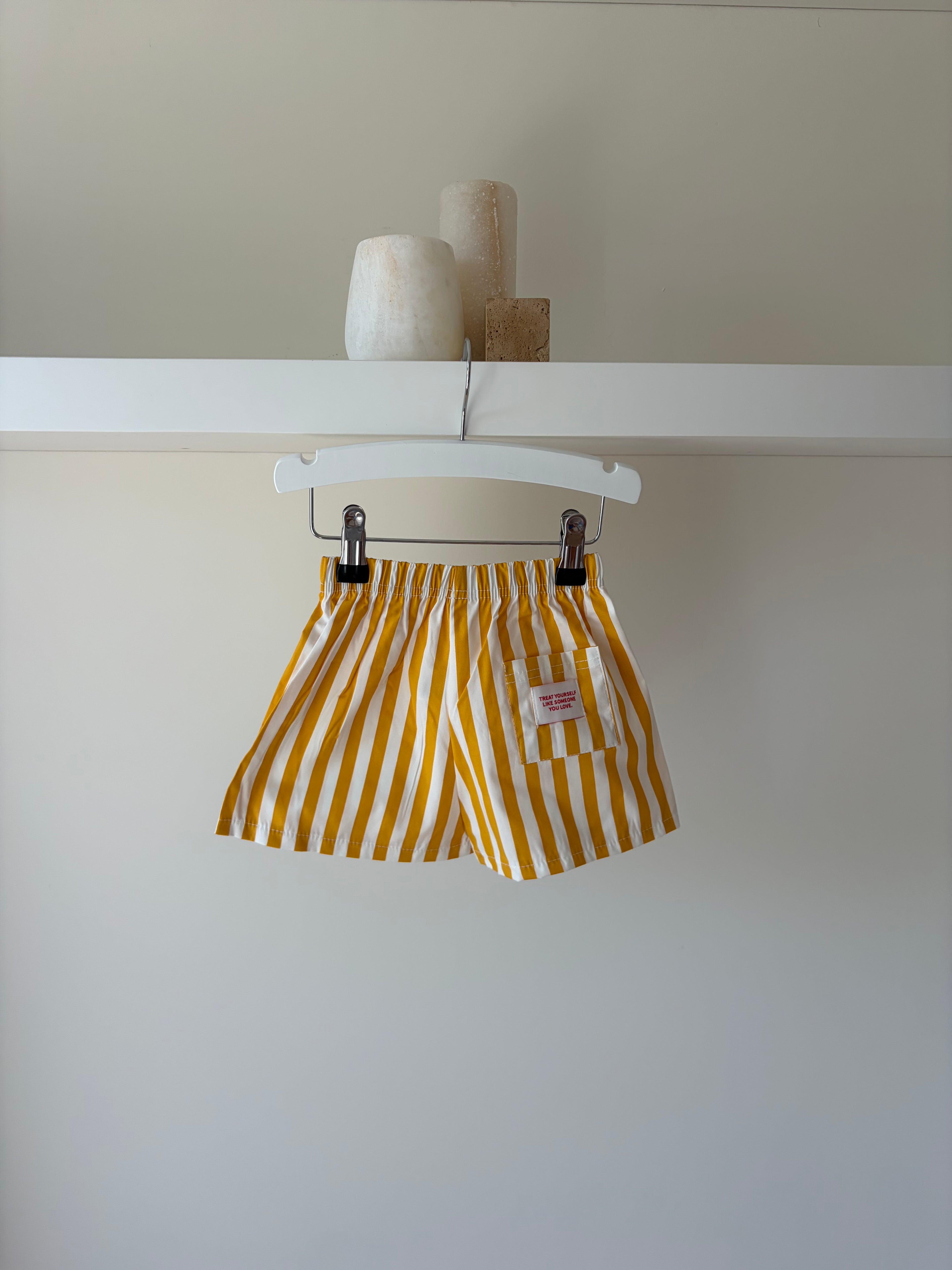 Striped short - yellow & white