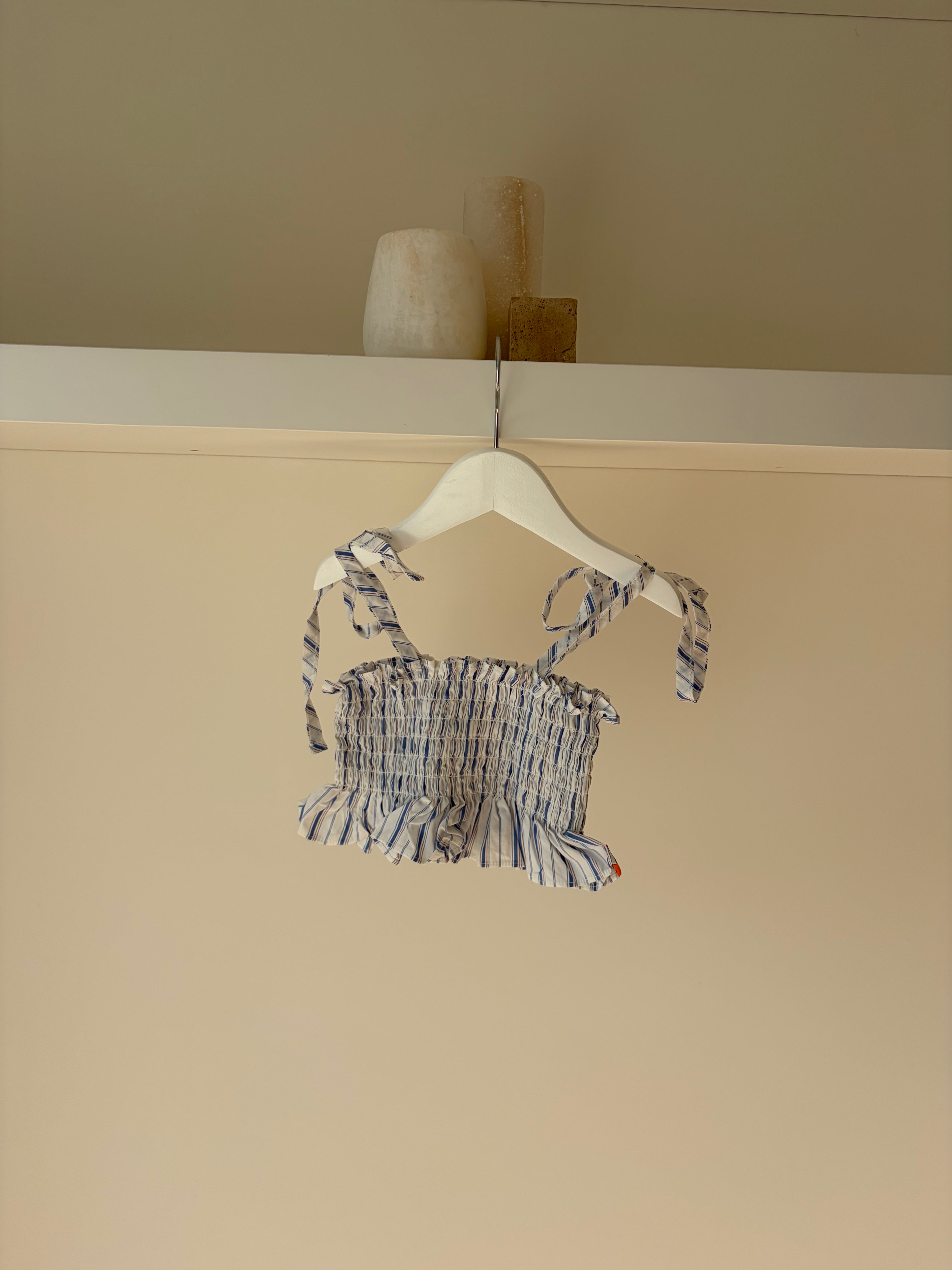 Chic striped top with ribbon details - blue