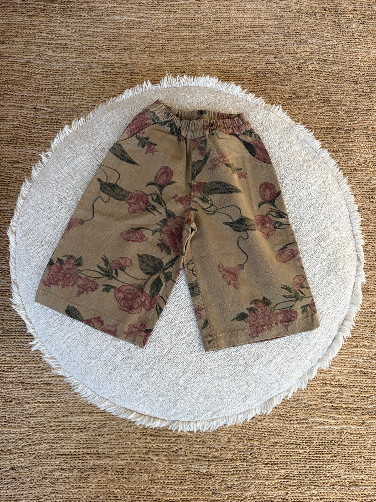 Flower denim pants