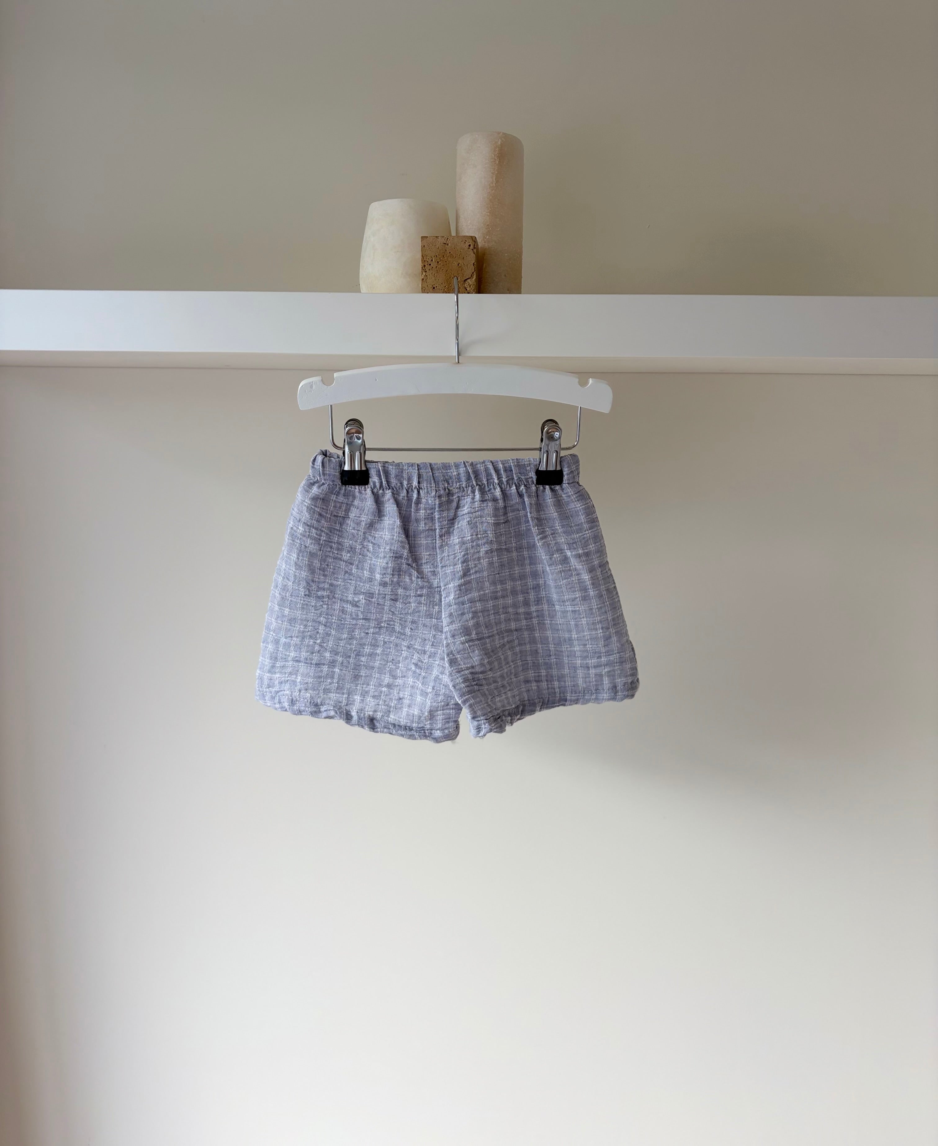 Bella soft check short